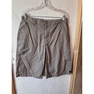 DC Shoes Men's Tan Vertical Stripe‎ Casual Shorts Size 36